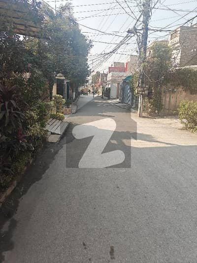 ارشاد آباد پشاور میں 15 مرلہ رہائشی پلاٹ 3.75 کروڑ میں برائے فروخت۔