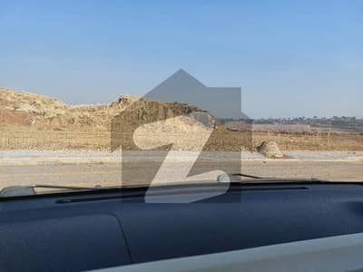 plot no 4 C3 ext ready plot available for sale