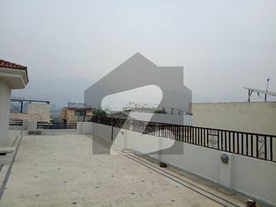 ای ۔ 11/2 ای ۔ 11,اسلام آباد میں 3 کمروں کا 1 کنال بالائی پورشن 1.6 لاکھ میں کرایہ پر دستیاب ہے۔