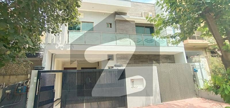 G9/3, Beautiful Location House Pindi Face Available G9/3, Beautiful Location House Pindi Face Available
