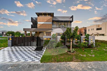 Nearby Park This Modern 1 Kanal House in FOR Sale NOW in DHA phase 7