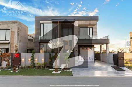 1 KANAL MODERN DESIGN FULL BASEMENT FULLY FURNISHED BANGALOW FOR SALE NEAR TO MCDONALDS.