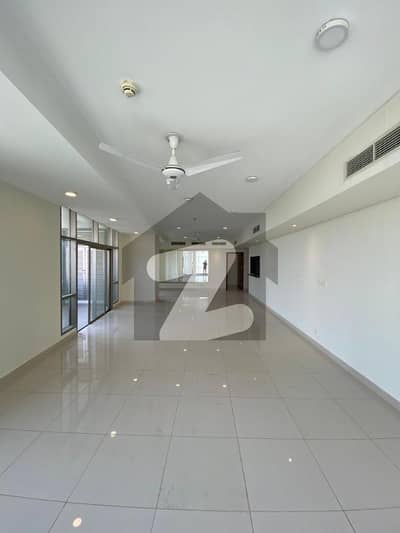 Emaar Oceanfront Reef Tower Spacious 3 Bed Apartment For Rent