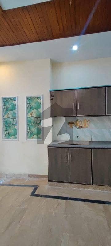 پاک عرب ہاؤسنگ سوسائٹی لاہور میں 2 کمروں کا 5 مرلہ بالائی پورشن 38.0 ہزار میں کرایہ پر دستیاب ہے۔