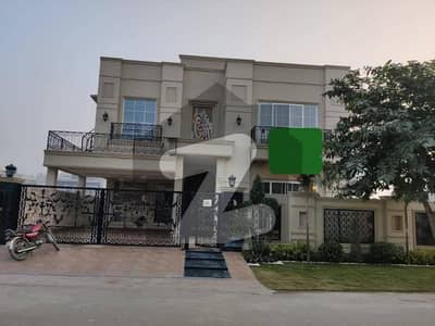 1 Kanal Brand New Modern Design Lavish House For Sale In Lake City | For Discounted Price And Original Pictures Download The App "Signature Lands".