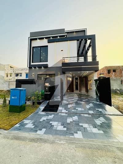 5 Marla Modern Design House Available For Sale In Bahria Nasheman