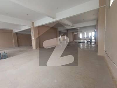 ایس آئی ٹی ای فیز2 سندھ انڈسٹریل ٹریڈنگ اسٹی - ایس آئی ٹی ای,کراچی میں 1 کنال فیکٹری 2.5 لاکھ میں کرایہ پر دستیاب ہے۔