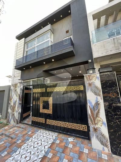 5 MARLA DESIGNER HOUSE FOR SALE | SOLID CONSTRUCTION| OWNER NEEDY | PRIME LOCATION