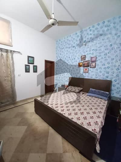 پاک عرب ہاؤسنگ سوسائٹی لاہور میں 1 کمرے کا 3 مرلہ فلیٹ 25.0 ہزار میں کرایہ پر دستیاب ہے۔