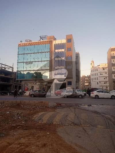 MAIN KHY SHAHEEN PRIME LOCATION 100 FEET WIDE ROAD IDEAL MAIN LOCATION BEST FOR DISPLAY BRAND COMPANIES ETC. . .