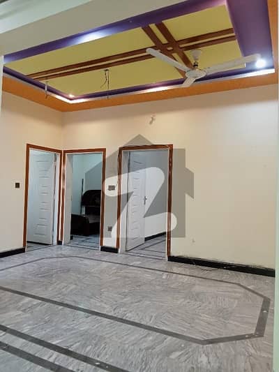 پاکستان ٹاؤن - فیز 1 پاکستان ٹاؤن,اسلام آباد میں 2 کمروں کا 6 مرلہ بالائی پورشن 45.0 ہزار میں کرایہ پر دستیاب ہے۔