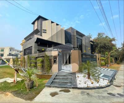 Ultra-Luxury Resort-Style Living | 22 Marla Corner House for Sale  Location: NFC Phase 1, Lahore (Adjacent to Wapda Town & Valencia)  Experience the pinnacle of luxury in this architecturally designed corner masterpiece. Situated on a massive 100-foot wide main