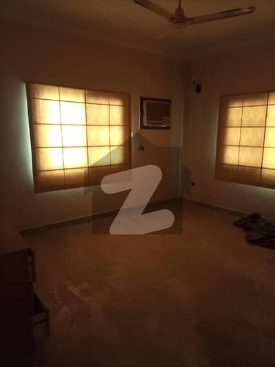 Single Story 240 Sq/Yd Bungalow For Sale