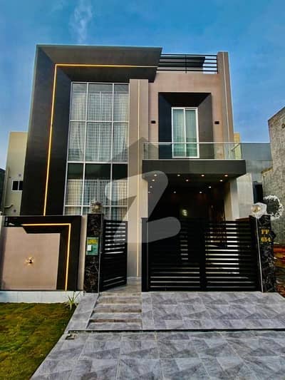 In Citi Housing Society You Can Find The Perfect Prime Location House For sale