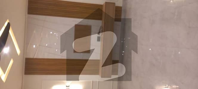 رِیور گارڈن اسلام آباد میں 5 کمروں کا 7 مرلہ مکان 4.1 کروڑ میں برائے فروخت۔