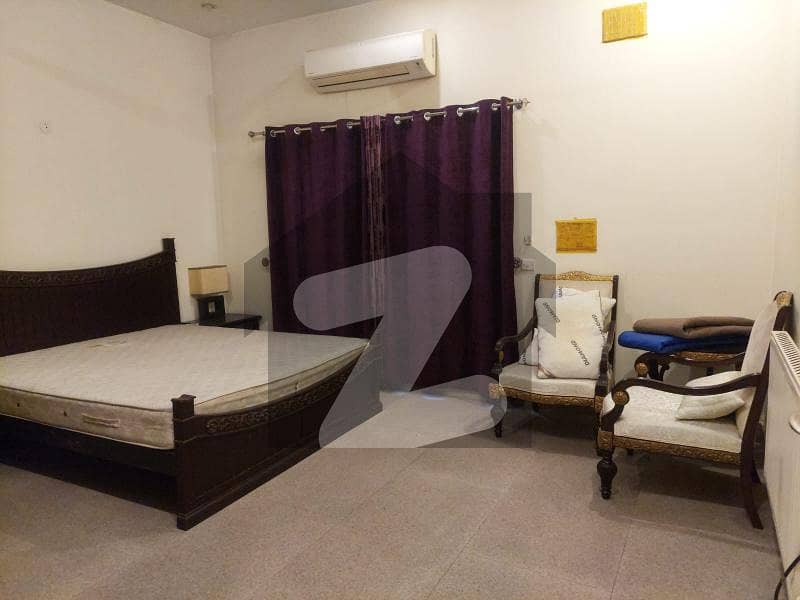 بریج کالونی کینٹ,لاہور میں 5 کمروں کا 1 کنال مکان 12.5 کروڑ میں برائے فروخت۔ بریج کالونی کینٹ,لاہور میں 5 کمروں کا 1 کنال مکان 12.5 کروڑ میں برائے فروخت۔