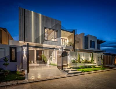 To sale You Can Find Spacious House In DHA Phase 8