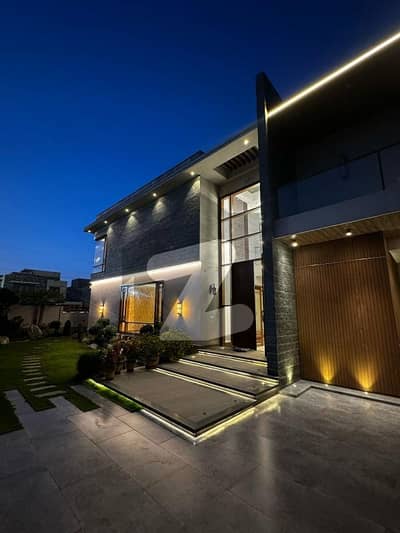 Idyllic House Available In DHA Phase 8 For sale