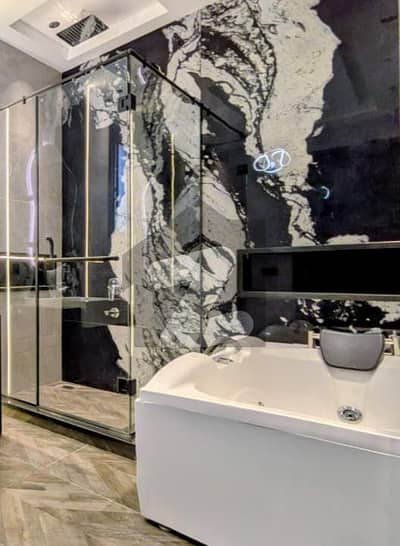 ڈی ایچ اے فیز 2 - بلاک آر فیز 2,ڈیفنس (ڈی ایچ اے),لاہور میں 3 کمروں کا 1 کنال بالائی پورشن 1.17 لاکھ میں کرایہ پر دستیاب ہے۔