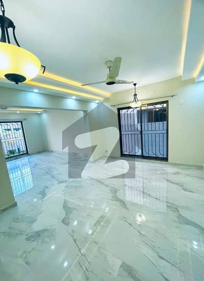 Brand New Big House 5 Bedrooms Neat And Clean Well Maintain Near Park And Market Available For Sale In Askari 10 Sector S.