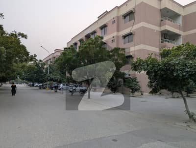 عسکری 5 - سیکٹر ای عسکری 5,ملیر کنٹونمنٹ,کینٹ,کراچی میں 3 کمروں کا 12 مرلہ فلیٹ 3.6 کروڑ میں برائے فروخت۔