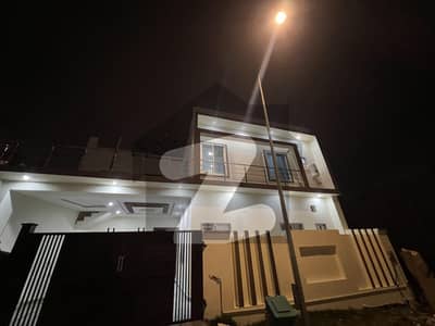 سٹی ہاؤسنگ سکیم جہلم میں 4 کمروں کا 8 مرلہ مکان 65.0 ہزار میں کرایہ پر دستیاب ہے۔