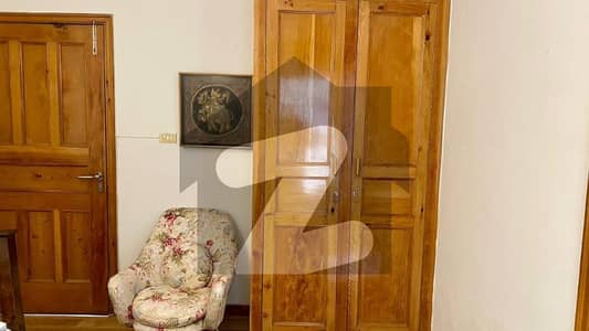 LOWER PORTION FOR RENT IN F-8