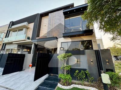 5 Marla Brand New Modern Architectural Masterpiece House For Sale