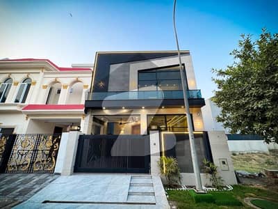 5 Marla House For Sale In DHA Phase 9 Town Near To Park And Mosque Commercial Prime Location