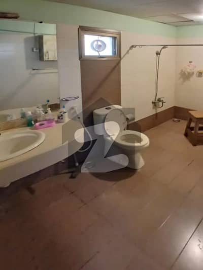 Frere Town Clifton Zamzam Residency 2000 Sqft 3 Bed Apartment for Sale.