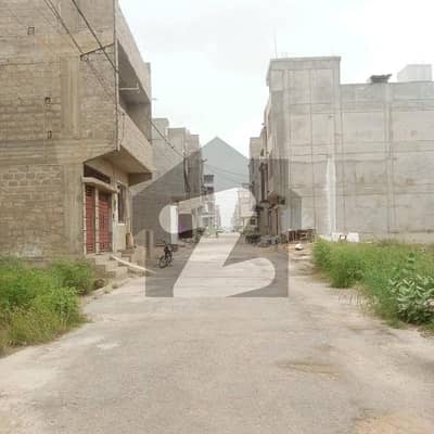 Plot Available For Sale Punjabi Sodagran Phase 2 Sectar 50a 120 Sqyd West Open Plot