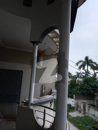 Corner 8 Marla House! Double Unit Reasonable Price! In Ugoki Model Town