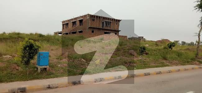 1 Kanal (50x90) Main Boulevard 100 Ft Wide West Road 1 Prime Residential Heighted Plot For Sale In E-17/3