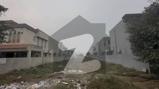 ڈی ایچ اے 9 ٹاؤن - بلاک ای ڈی ایچ اے 9 ٹاؤن,ڈی ایچ اے ڈیفینس,لاہور میں 5 مرلہ رہائشی پلاٹ 1.02 کروڑ میں برائے فروخت۔ ڈی ایچ اے 9 ٹاؤن - بلاک ای ڈی ایچ اے 9 ٹاؤن,ڈی ایچ اے ڈیفینس,لاہور میں 5 مرلہ رہائشی پلاٹ 1.02 کروڑ میں برائے فروخت۔