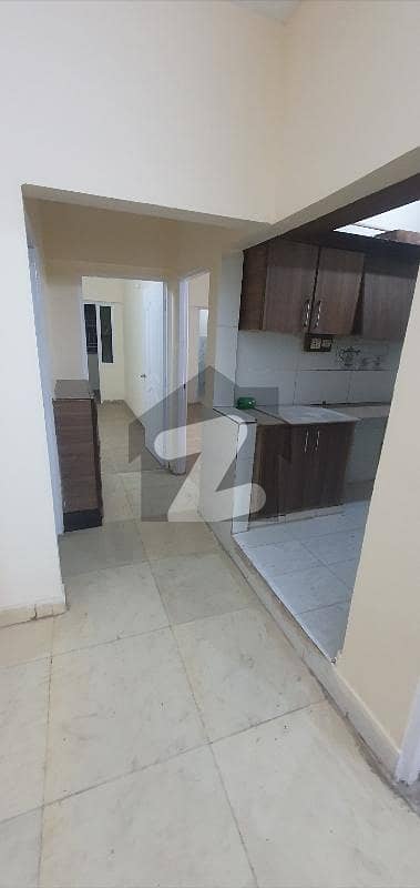 ناظم آباد 4 - بلاک سی ناظم آباد 4,ناظم آباد,کراچی میں 3 کمروں کا 6 مرلہ فلیٹ 50.0 ہزار میں کرایہ پر دستیاب ہے۔