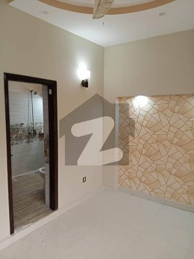 بحریہ ٹاؤن ۔ بلاک سی سی بحریہ ٹاؤن سیکٹرڈی,بحریہ ٹاؤن,لاہور میں 3 کمروں کا 5 مرلہ مکان 2.2 کروڑ میں برائے فروخت۔