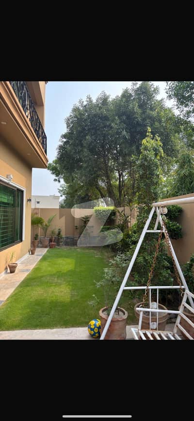 One Kanal House Excellent Location