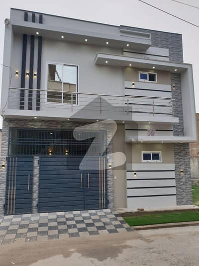 سمندری روڈ فیصل آباد میں 5 کمروں کا 5 مرلہ مکان 65.0 ہزار میں کرایہ پر دستیاب ہے۔