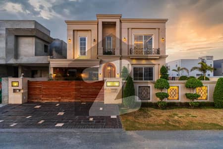 Classical Designed 1 Kanal House in DHA Phase 7 FOR SALE