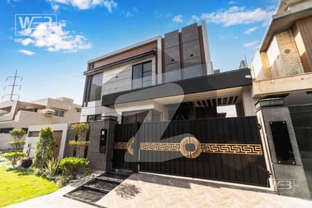 Prime Location 10 Marla House for SALE NOW in Phase 7