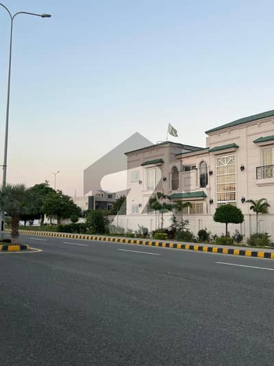 اے ڈبلیو ٹی فیز 2 اے ڈبلیو ٹی آرمی ویلفیئر ٹرسٹ,رائیونڈ روڈ,لاہور میں 1 کنال رہائشی پلاٹ 1.85 کروڑ میں برائے فروخت۔