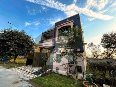 5 Marla Corner House For Sale In DHA Phase 9 Town Lahore