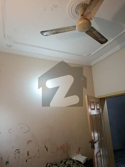 جوہر ٹاؤن فیز 2 جوہر ٹاؤن,لاہور میں 1 کمرے کا 3 مرلہ زیریں پورشن 32.0 ہزار میں کرایہ پر دستیاب ہے۔