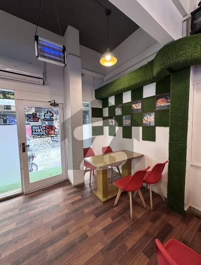 گلشنِ اقبال - بلاک 4 گلشنِ اقبال,گلشنِ اقبال ٹاؤن,کراچی میں 2 مرلہ دکان 2.5 کروڑ میں برائے فروخت۔