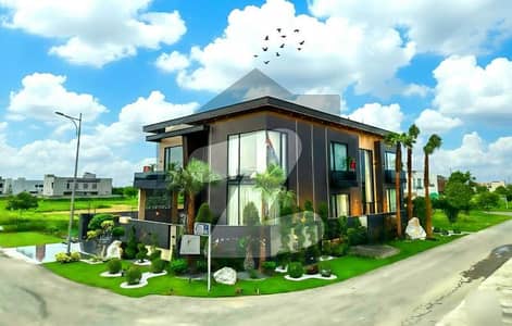 ڈی ایچ اے فیز 7 - بلاک آر فیز 7,ڈیفنس (ڈی ایچ اے),لاہور میں 5 کمروں کا 1 کنال مکان 6.42 کروڑ میں برائے فروخت۔