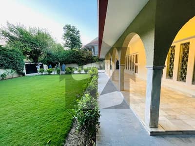 E-7 Like New House For Sale