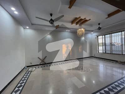 40x80 14 Marla Triple Storey House For Rent G-13