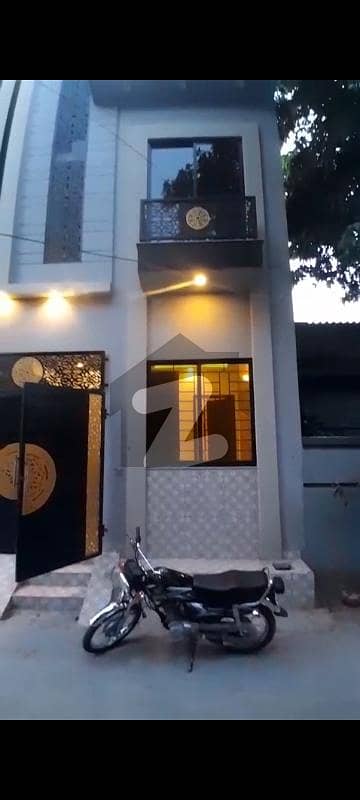 زمان کالونی لاہور میں 3 کمروں کا 2 مرلہ مکان 1.25 کروڑ میں برائے فروخت۔