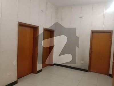 مصطفیٰ ٹاؤن لاہور میں 3 کمروں کا 5 مرلہ مکان 65.0 ہزار میں کرایہ پر دستیاب ہے۔