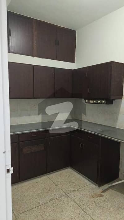 ڈی ایچ اے فیز 4 ڈی ایچ اے ڈیفینس,کراچی میں 2 کمروں کا 4 مرلہ فلیٹ 70.0 ہزار میں کرایہ پر دستیاب ہے۔